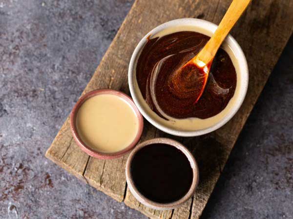 ارده شیره برای درمان یبوست